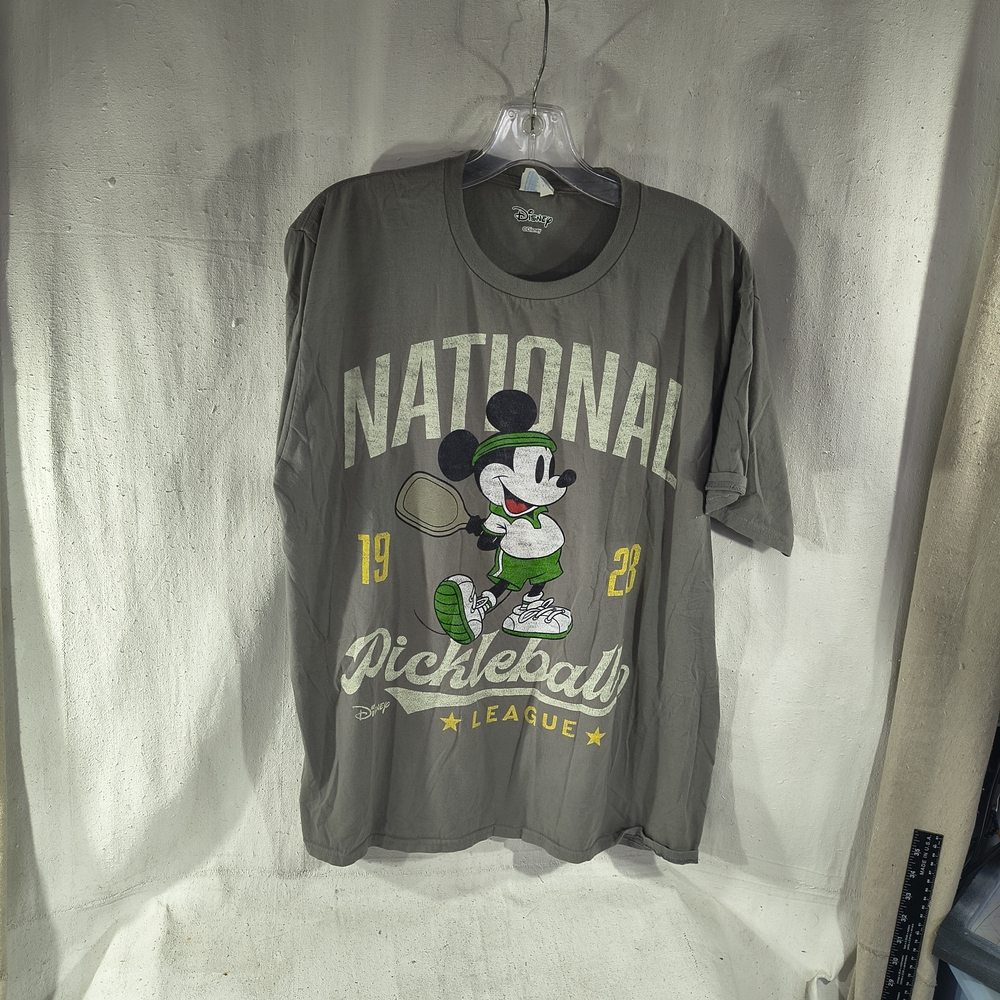 Disney Unisex Size Large Gray National Pickleball League Short Sleeve T-Shirt